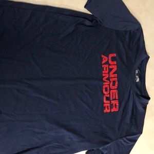 Boys navy blue Under Armour Heat Gear size XL